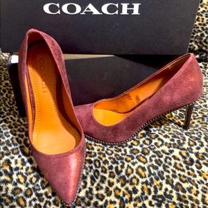 Coach Beaded Metallic Suede Pump size 7